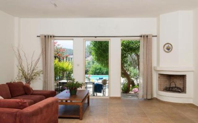Istron Luxury Maisonettes