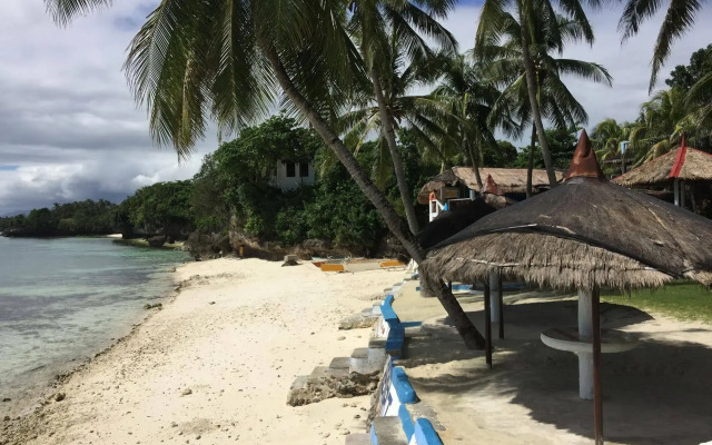 FloWer Beach Resort