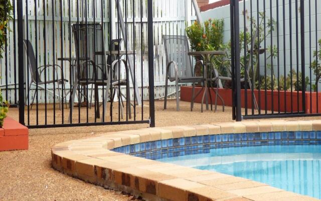 Banjo Paterson Motor Inn