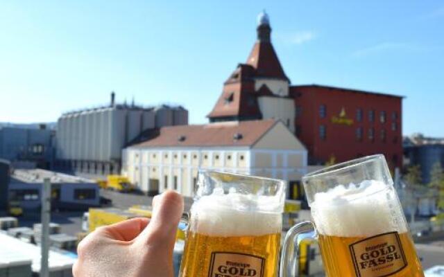 Gemütliches Studio mit Blick auf die Ottakringer Brauerei