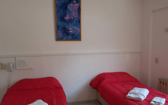 Cels Andins Apart