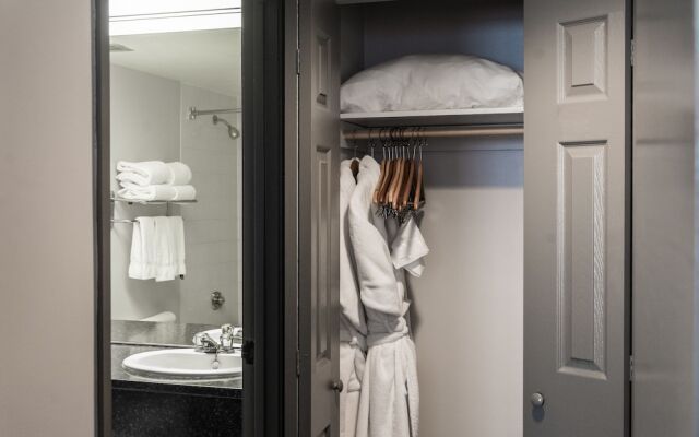 The Windermere Manor Hotel & Conference Center