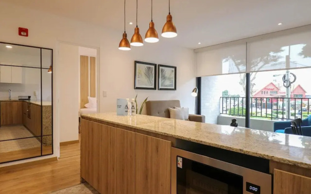 w Brilliant 1BR w Amazing Balcony in Miraflores