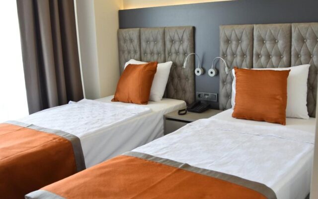 Side Golden Rock Hotel 16+ Adults Only