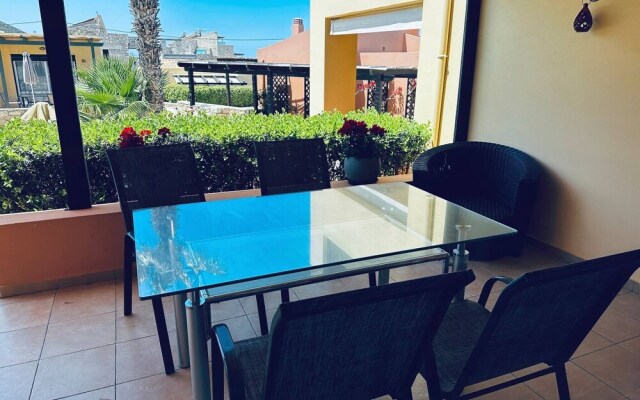 To Steki 1min From Beach 2bd 1ba