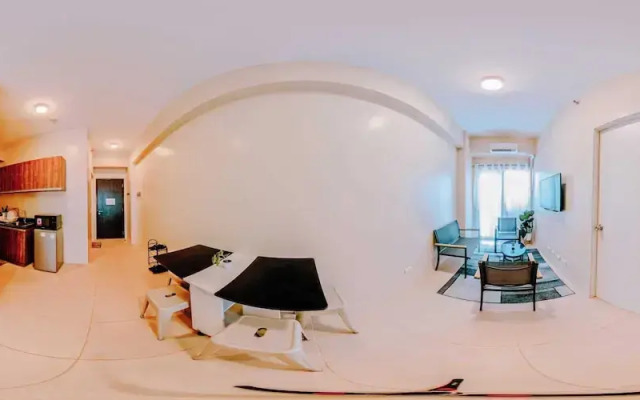 A Relaxing Poolside Stay