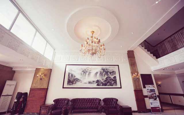 Clark CU Hotel