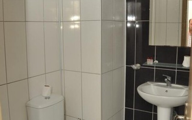 Cemre Hotel