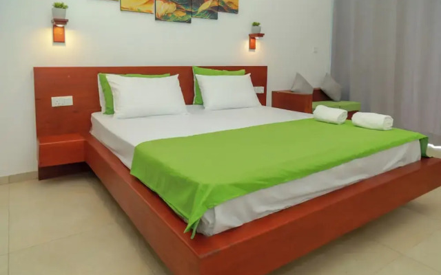 Traveller's Hotel Hikkaduwa