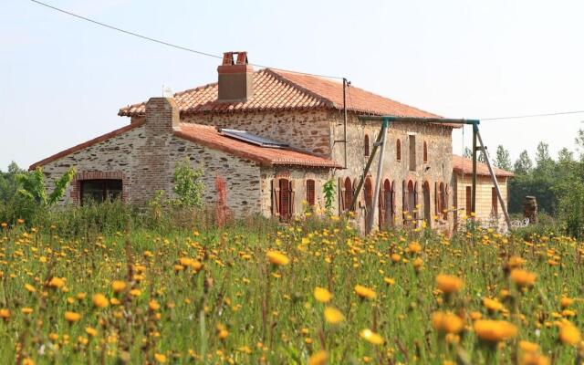 Chambres d'hôtes Le Chateau Rouge