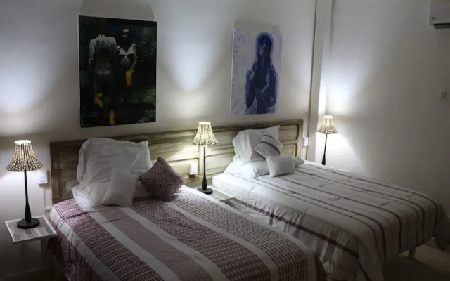 Door54 Guest Suites