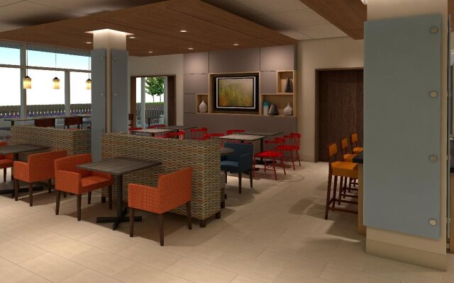 Holiday Inn Express & Suites Boise Airport by IHG