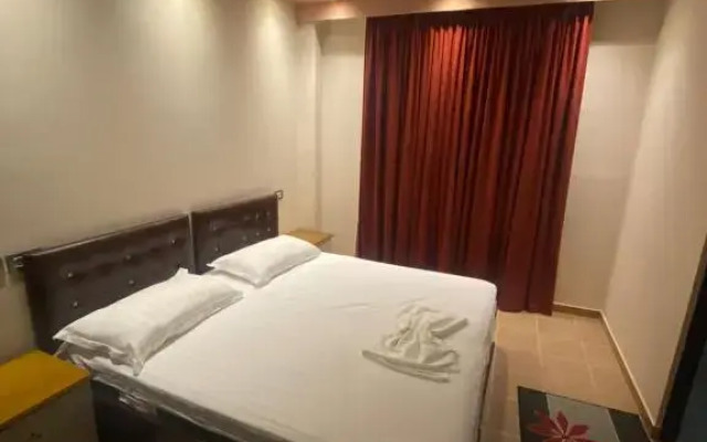 Hotel Ago