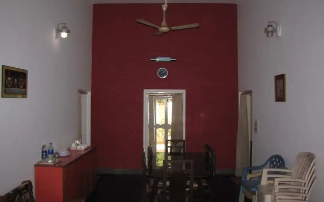 Red Gate House
