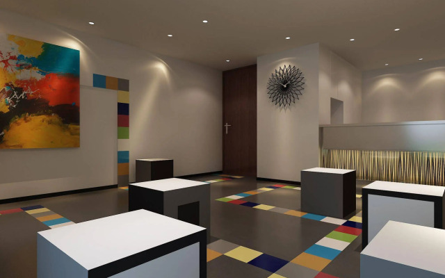 color fun inn