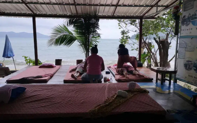 Yuyu Golden Beach