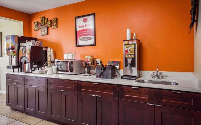 Econo Lodge Waynesville