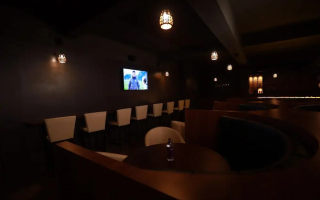 Hotel Grand Padappai Residency