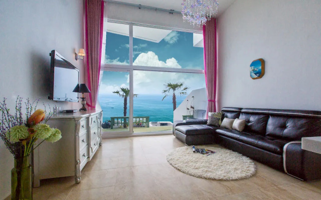 MarinePia Namhae Resort Pension