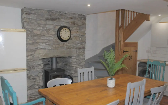 Brackendale Luxury Townhouse, hot Tub,sauna, Games