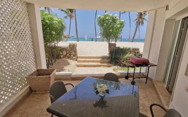Los Corales Tropical Beach Resort & SPA