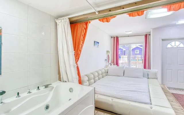 Youngheungdo Roma Spa Pension