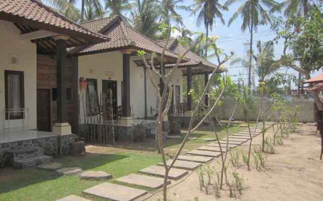 Coconut Village Guest House