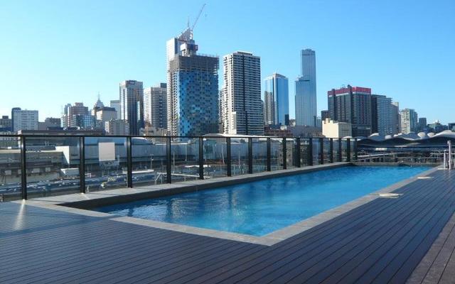 Royal Stays Apartments Docklands