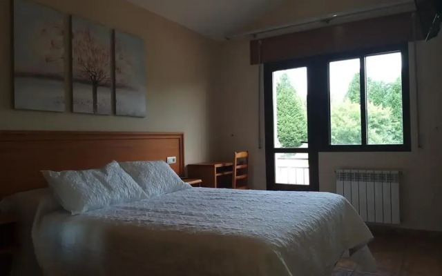 Hostal Restaurante O Cadaval