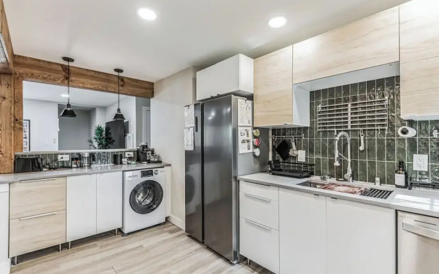 Garden District Duplex