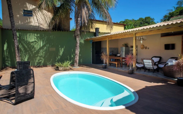 Casa com Piscina e Churrasqueira no Pantanal