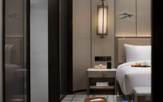 Yingcheng Jingang Jiuhui International Hotel