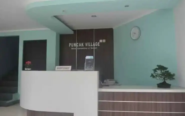 Puncak Village Hotel & Kampung Main Anak