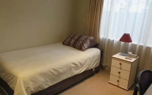 Airport Stableford B&B