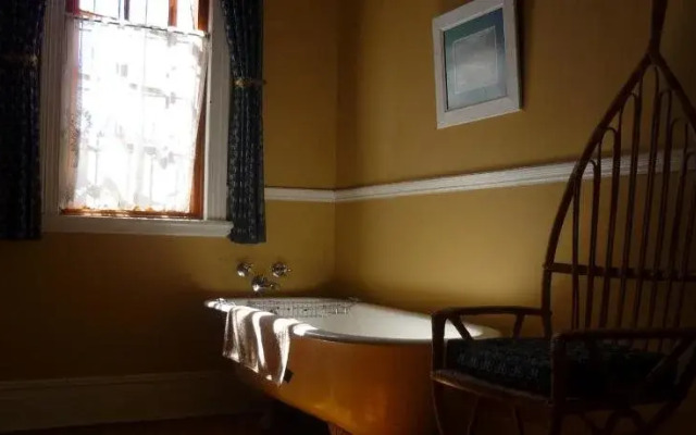 Oak Tree Lodge Ladybrand