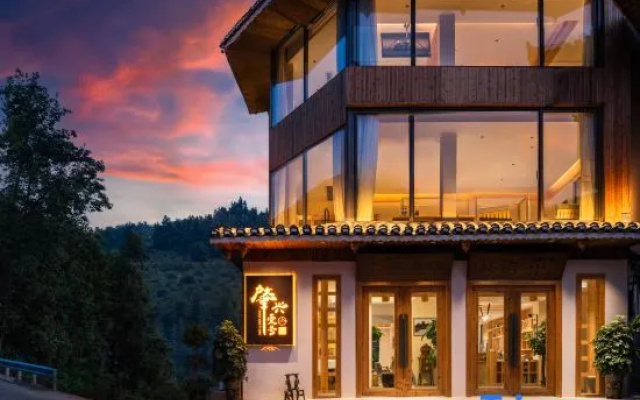 Zhaoxing No. 1 · Holy | 360° Sunset Viewing Terrace Luxury Designer Villa (Zhaoxing Dong Village) – Exterior – Qiandongnan