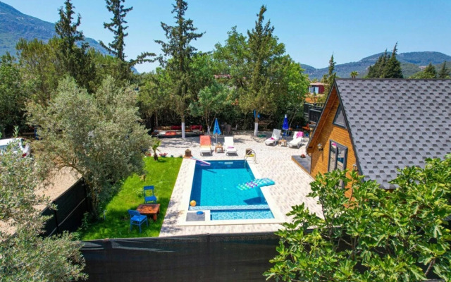 Tiny House With Private Pool Close to Lycian Way