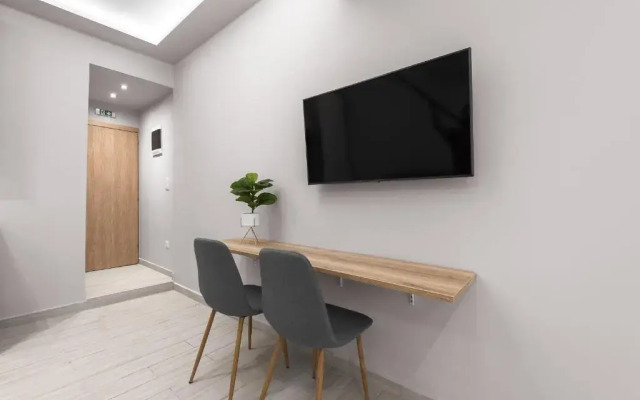 Laussane Nilie Hospitality MGMT