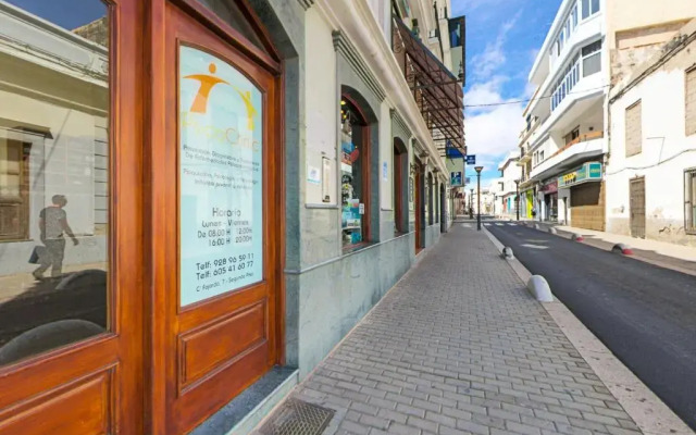 Rooms & Suites Loft 2H Deluxe Edition Arrecife