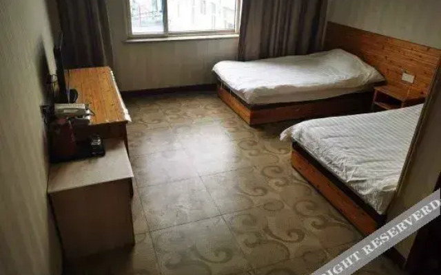 Weifang Mingyuan Guest Room
