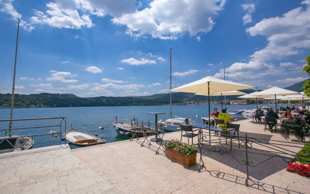 Apartment Cuba 300m From Garda Lake