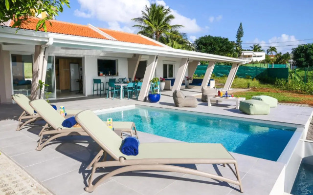 Villa 5* avec piscine et vue mer exceptionnelle