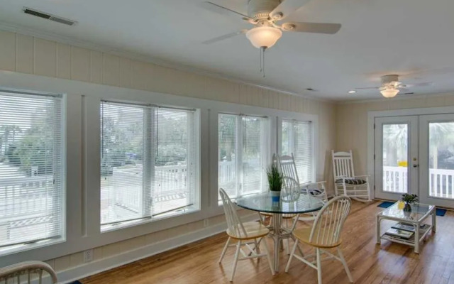 Ocean Boulevard 511 by RedAwning