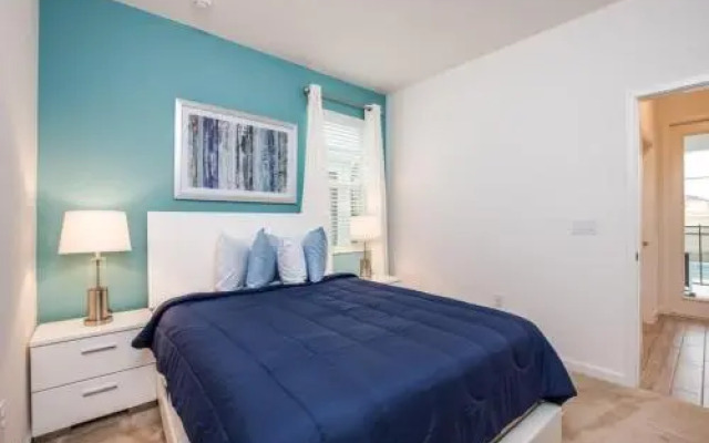 Calistoga Avenue Villa #259843 Villa