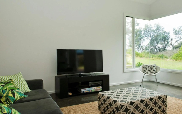 Farrant House - modern and contemporary