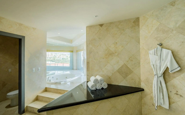 Real Inn Tijuana by Camino Real Hotels