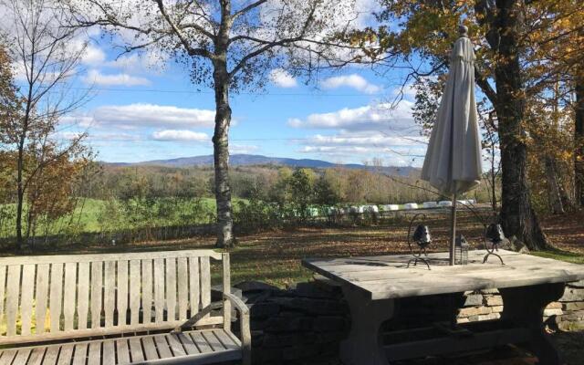 Bromley Farm ski house