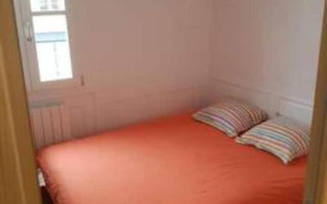 A 2 Pas Du Parlement - 55M2 - 2 Chambres