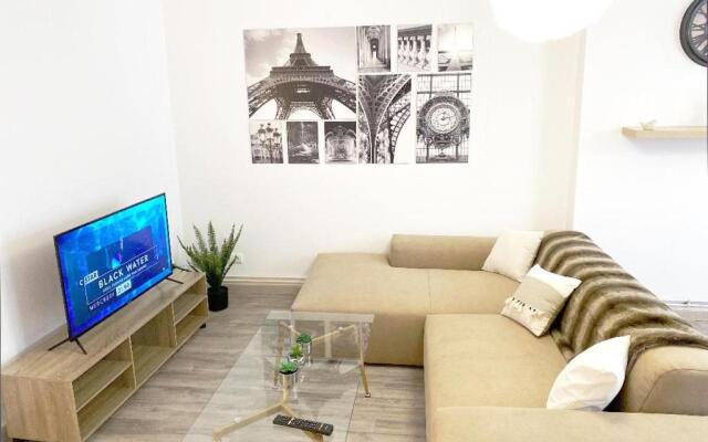 APPARTEMENT CHALEUREUX Wifi et parking gratuit