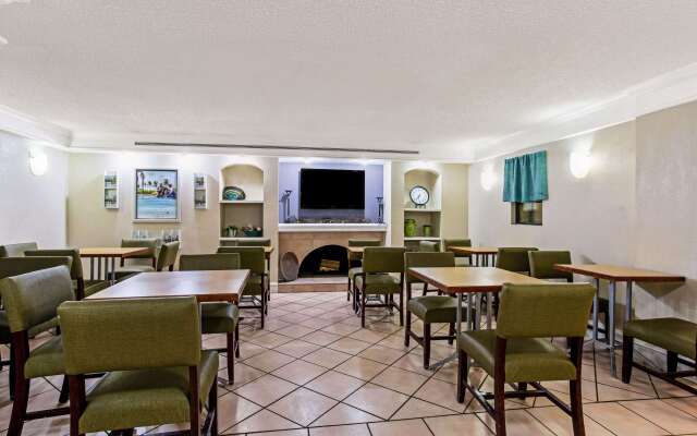 La Quinta Inn by Wyndham Denver Northglenn